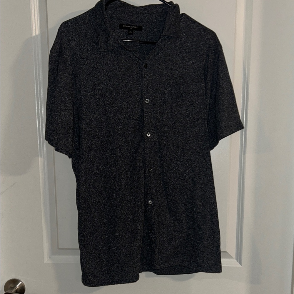 Men's Banana Republic Black Short Sleeve Shirt